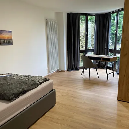 Im Zentrum Von Detmold * Niederdorla